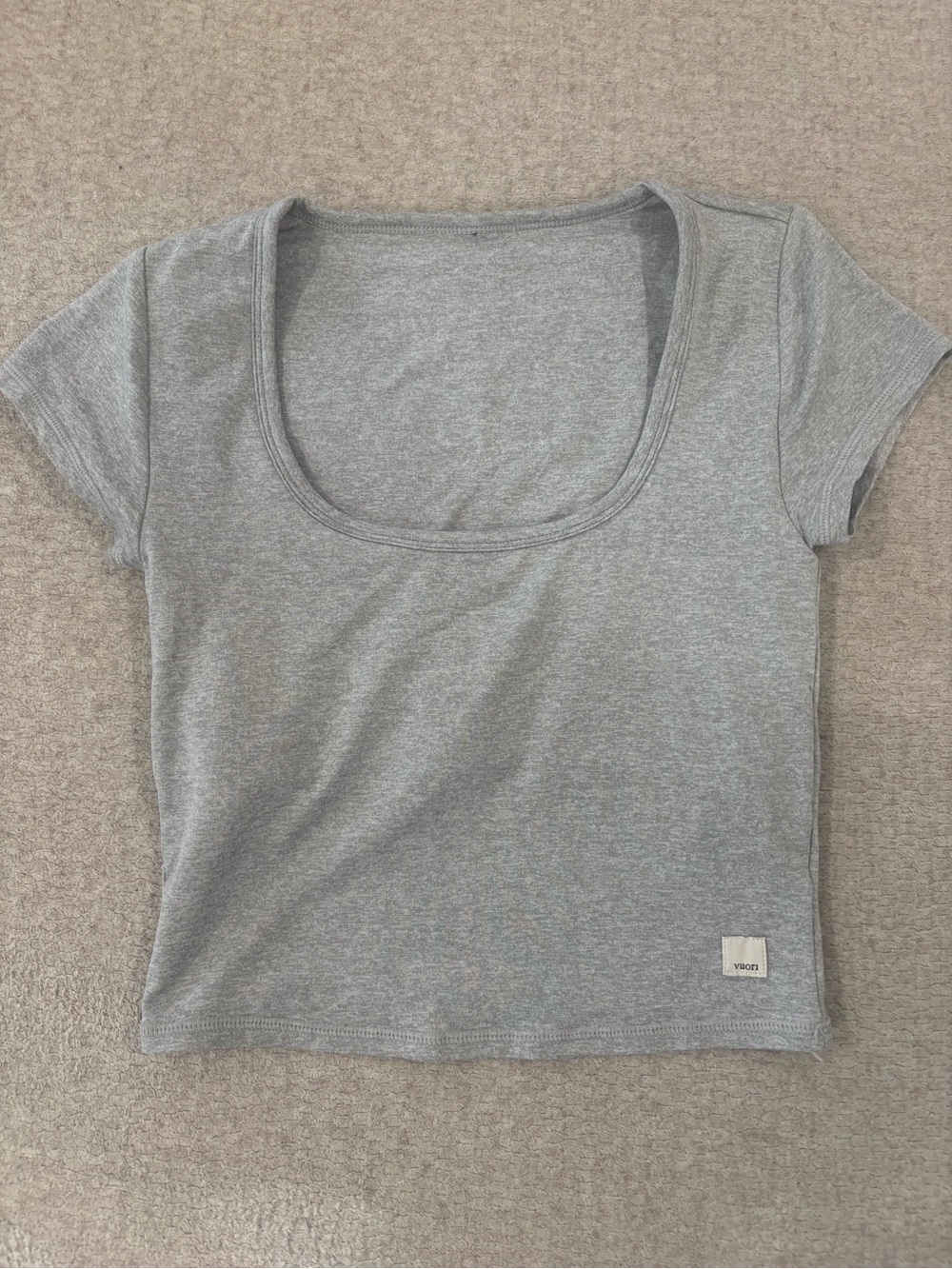 Vuori Light Gray Scoop Neck Crop Top